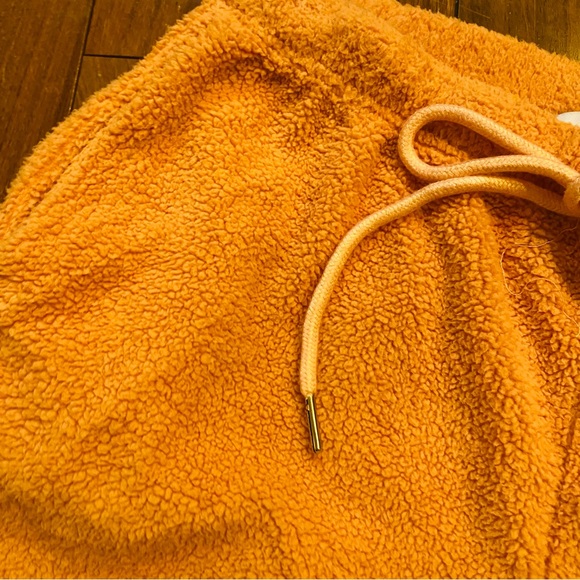 ⭐️ HELLO MOLLY Orange Burning Up Fuzzy Shorts - Picture 6 of 7